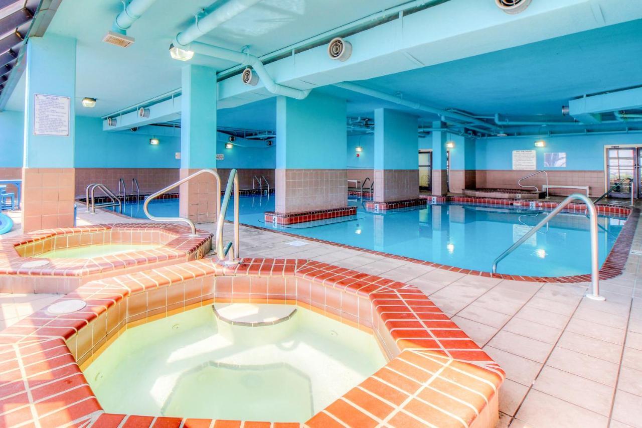 The Phoenix V Resort شاطئ أورانج الغرفة الصورة