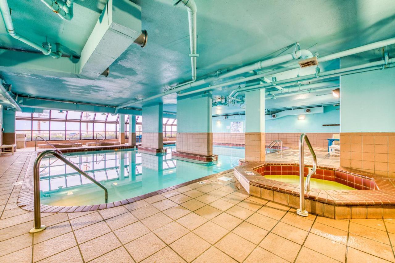 The Phoenix V Resort شاطئ أورانج الغرفة الصورة