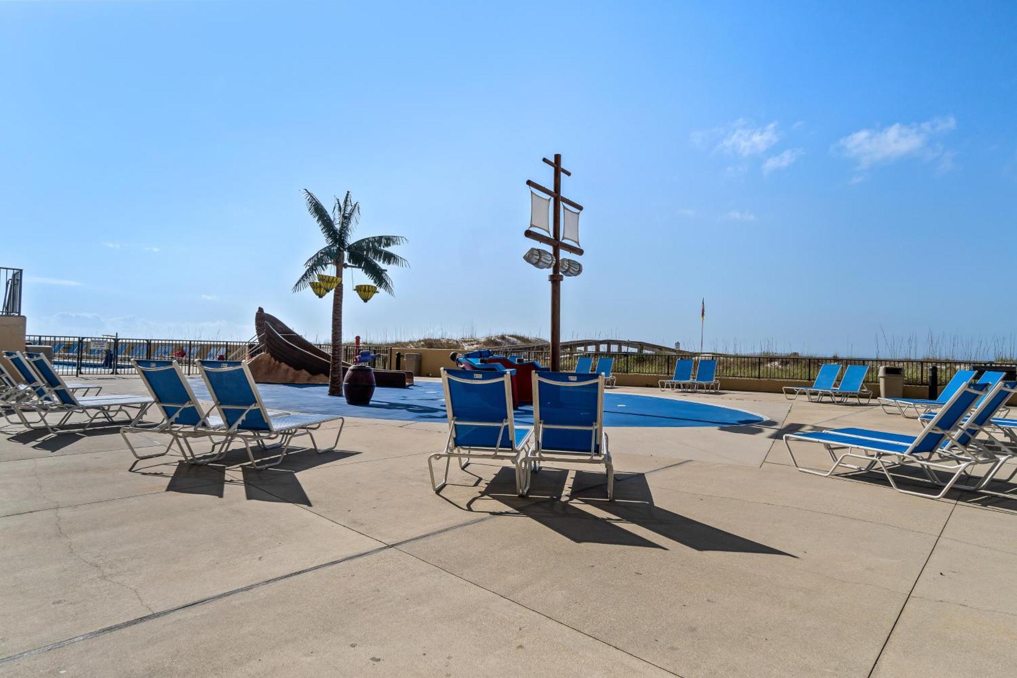 The Phoenix V Resort شاطئ أورانج الغرفة الصورة